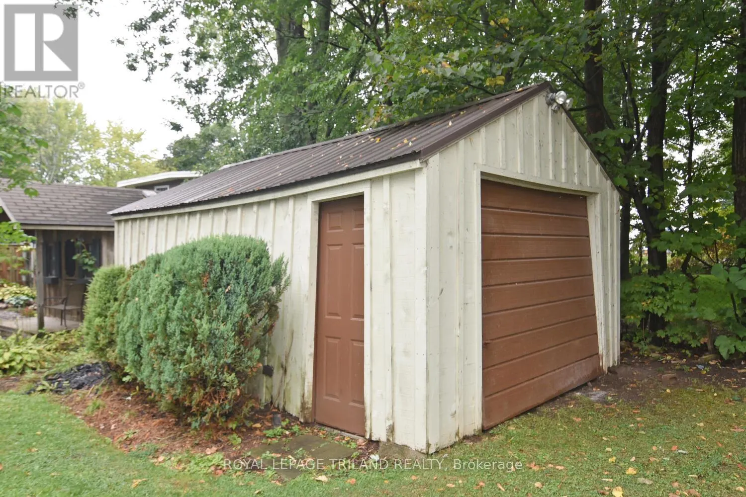 6016 MAX'S DRIVE