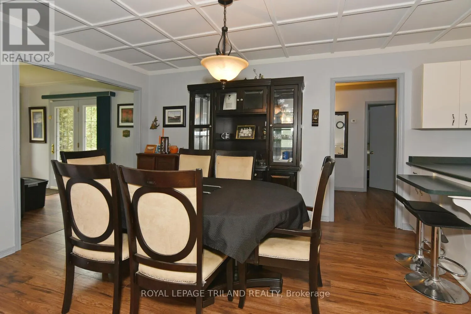 6016 MAX'S DRIVE