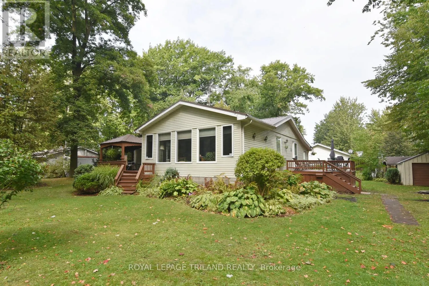 6016 MAX'S DRIVE