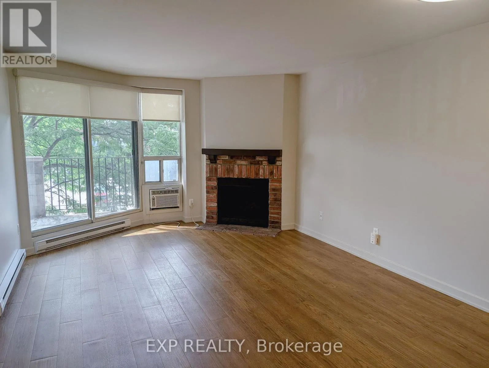 407 - 1300 RICHMOND ROAD