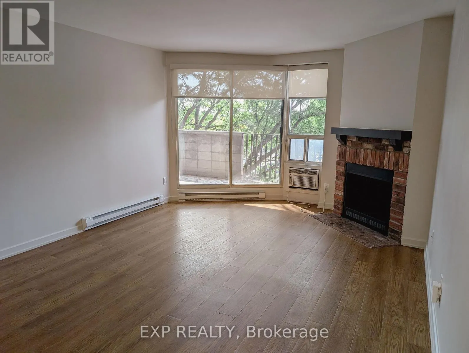 407 - 1300 RICHMOND ROAD