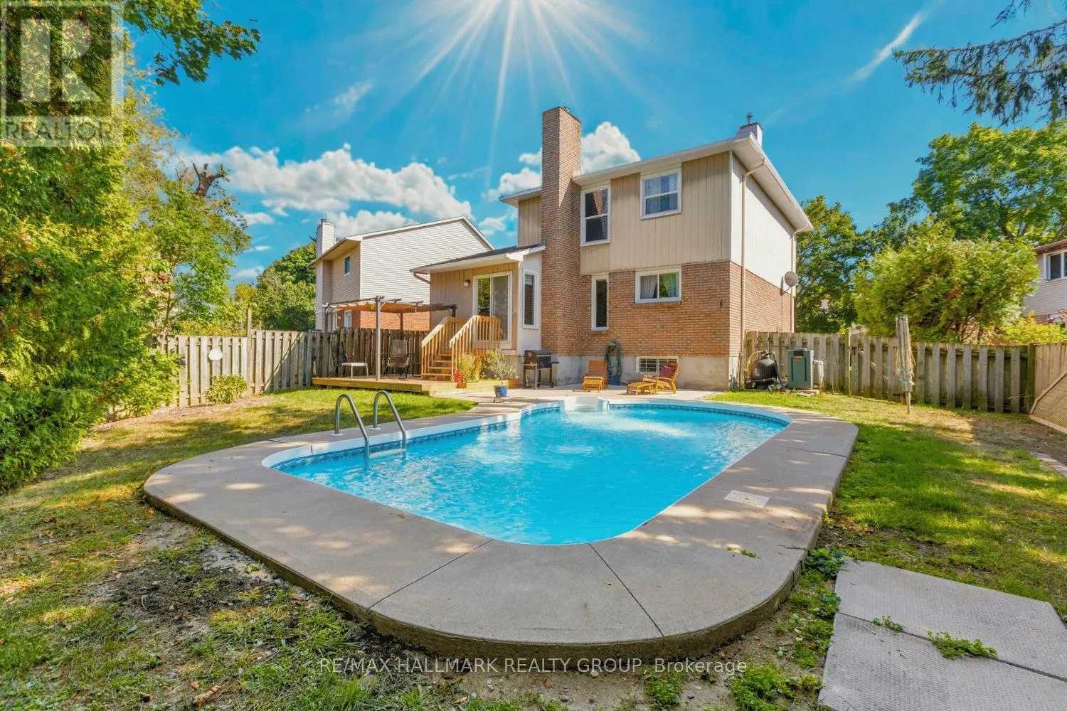 7 NAISMITH CRESCENT