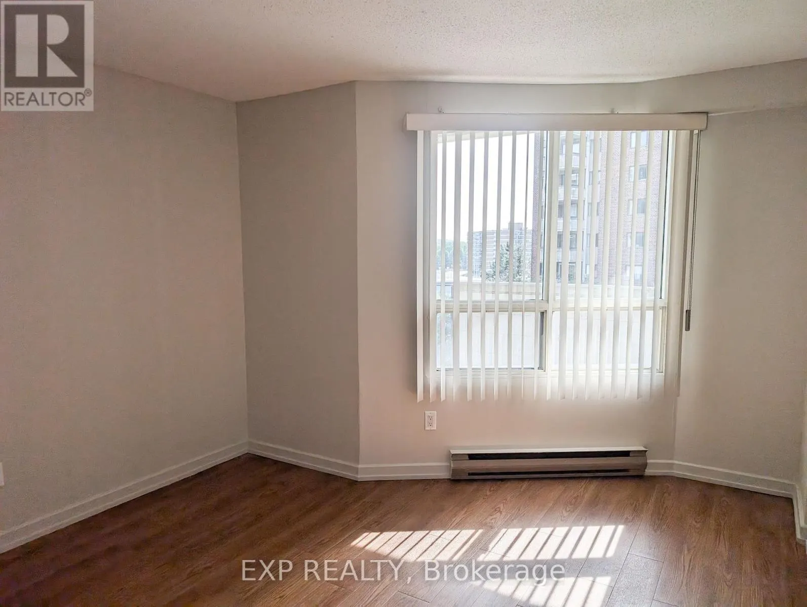 617 - 1320 RICHMOND ROAD