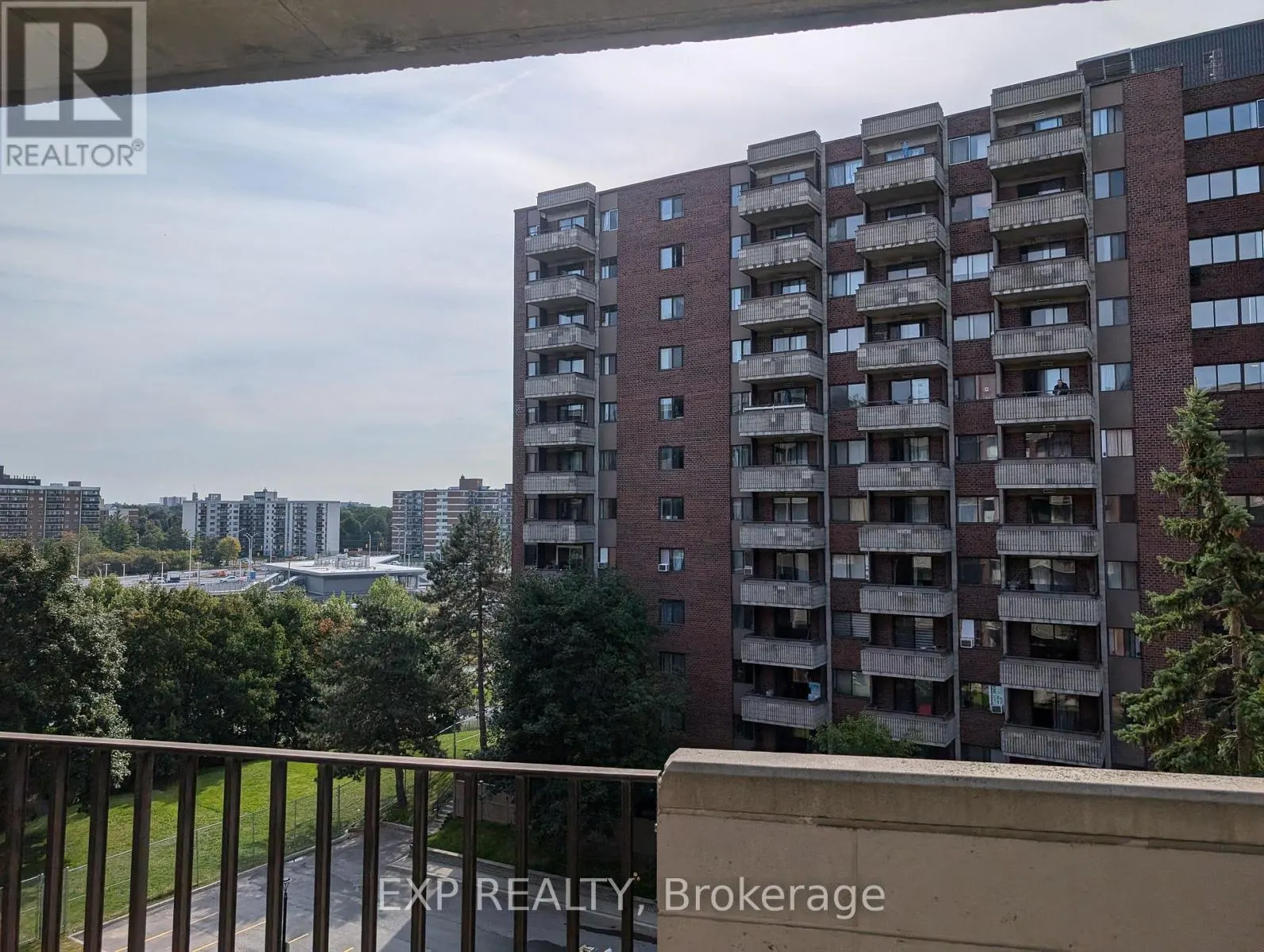 617 - 1320 RICHMOND ROAD