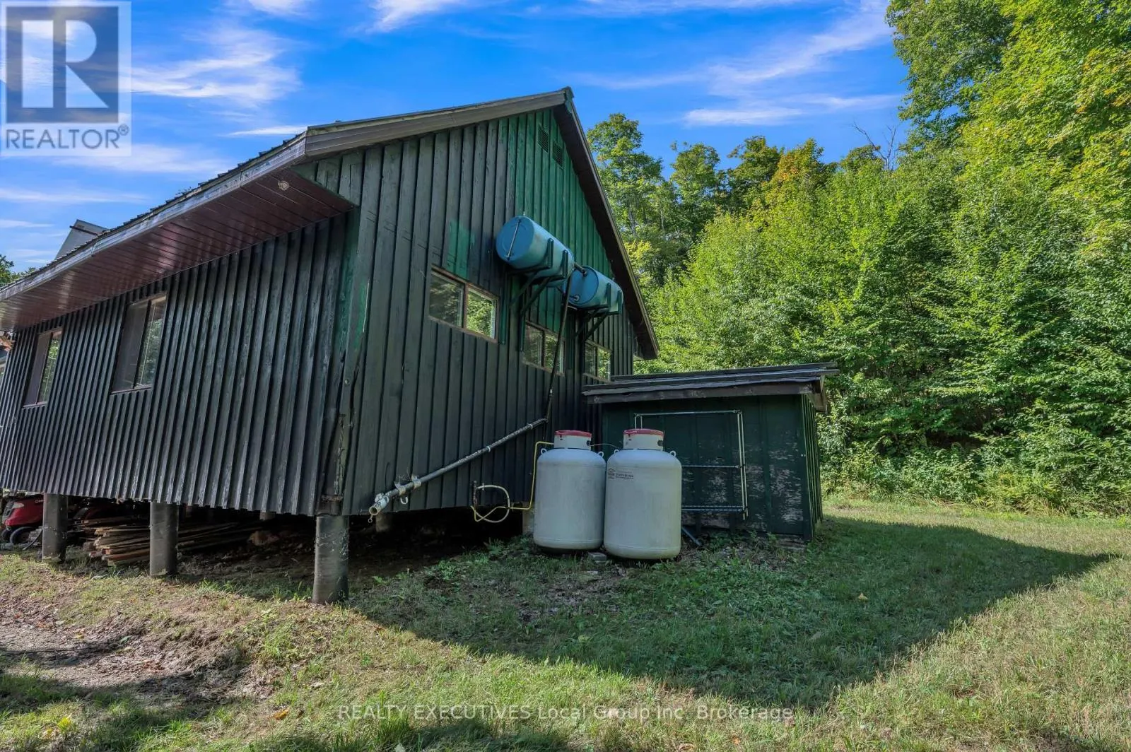876 GRANITE HILL ROAD