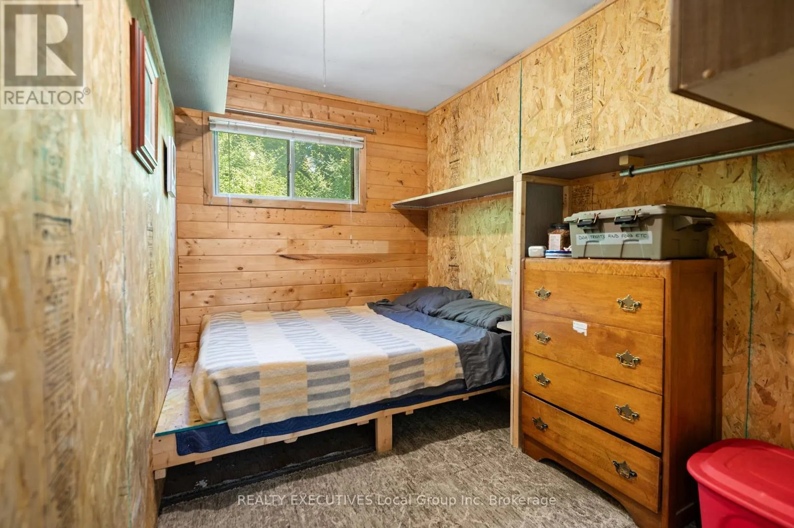 876 GRANITE HILL ROAD