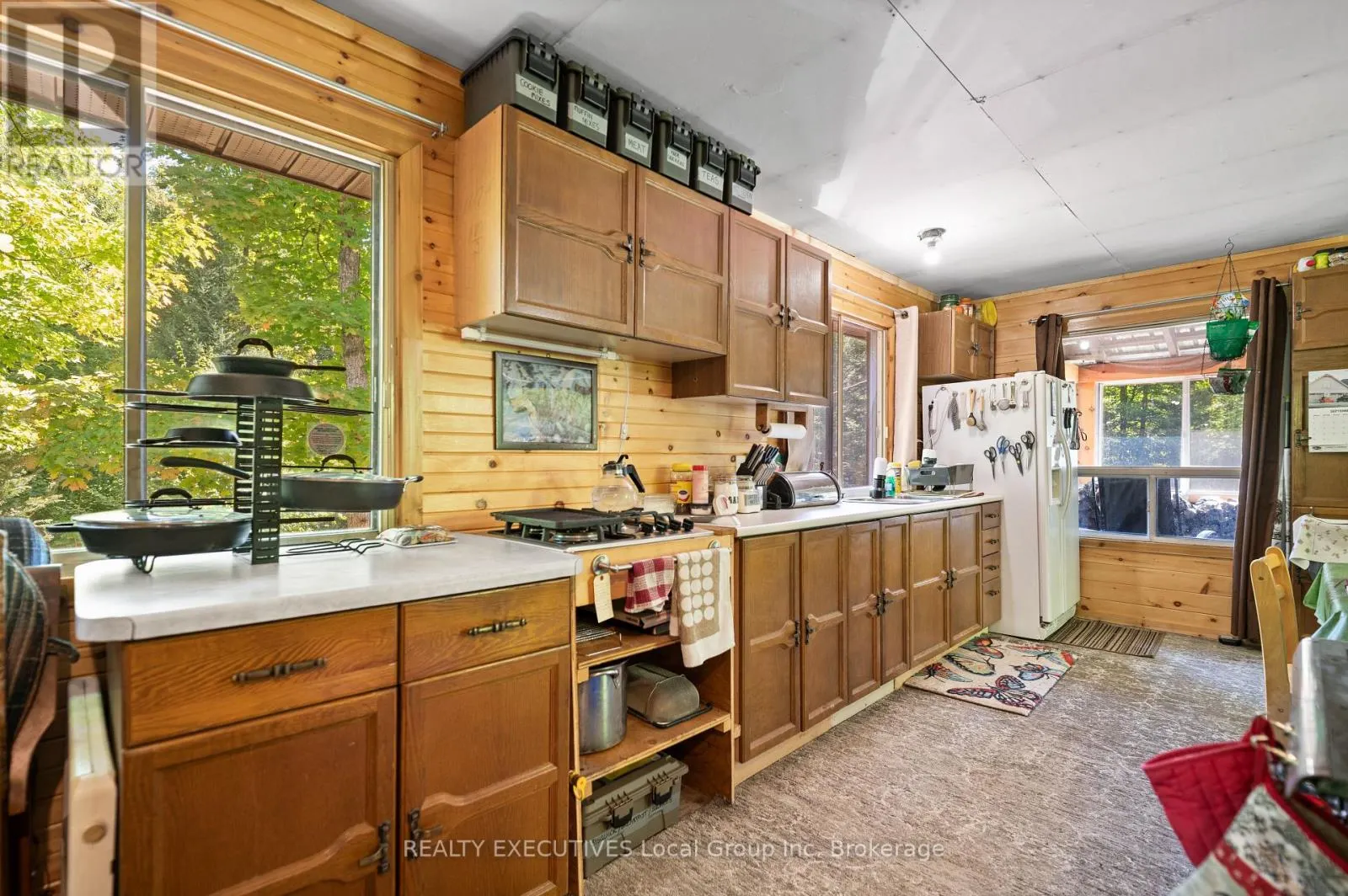 876 GRANITE HILL ROAD