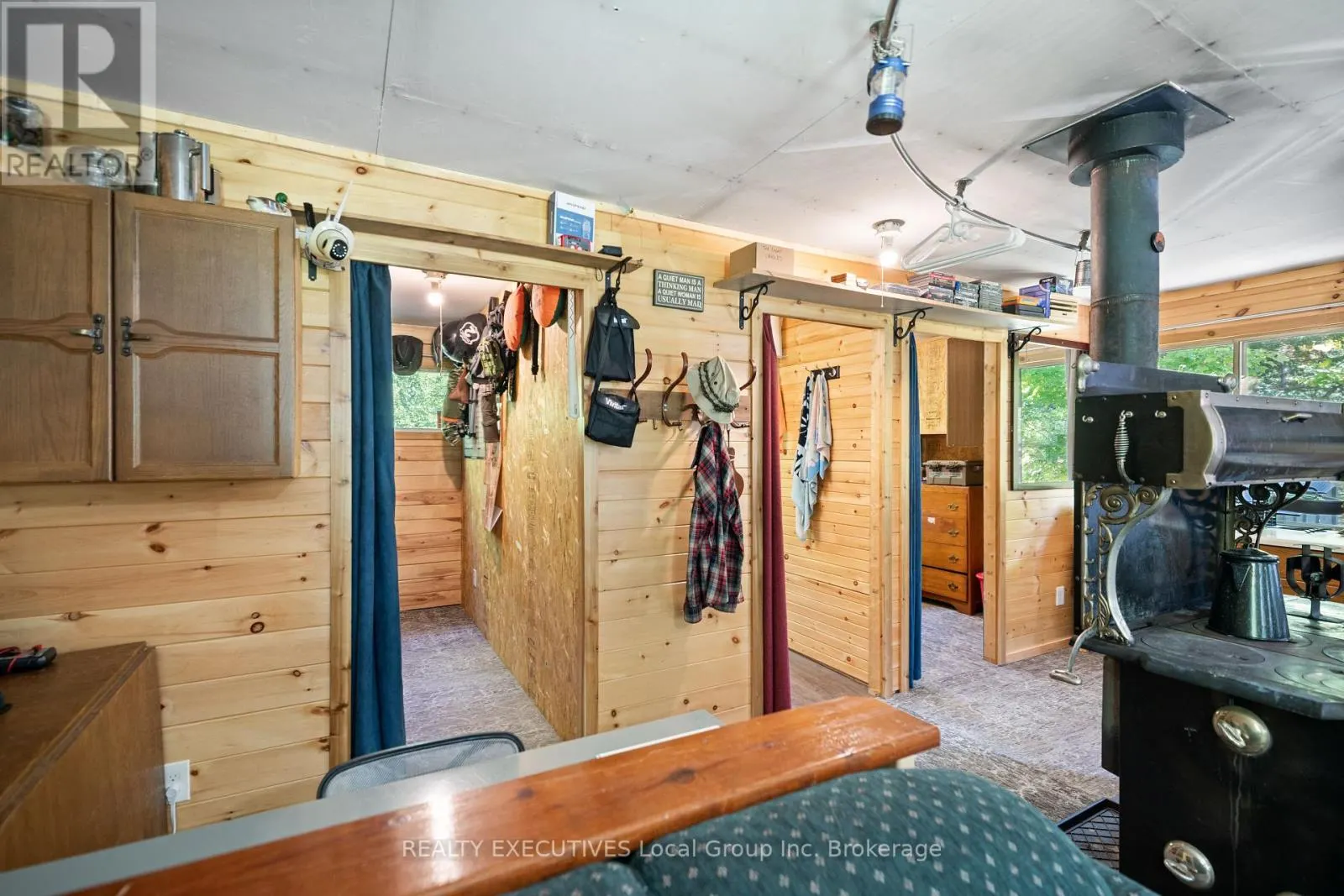 876 GRANITE HILL ROAD