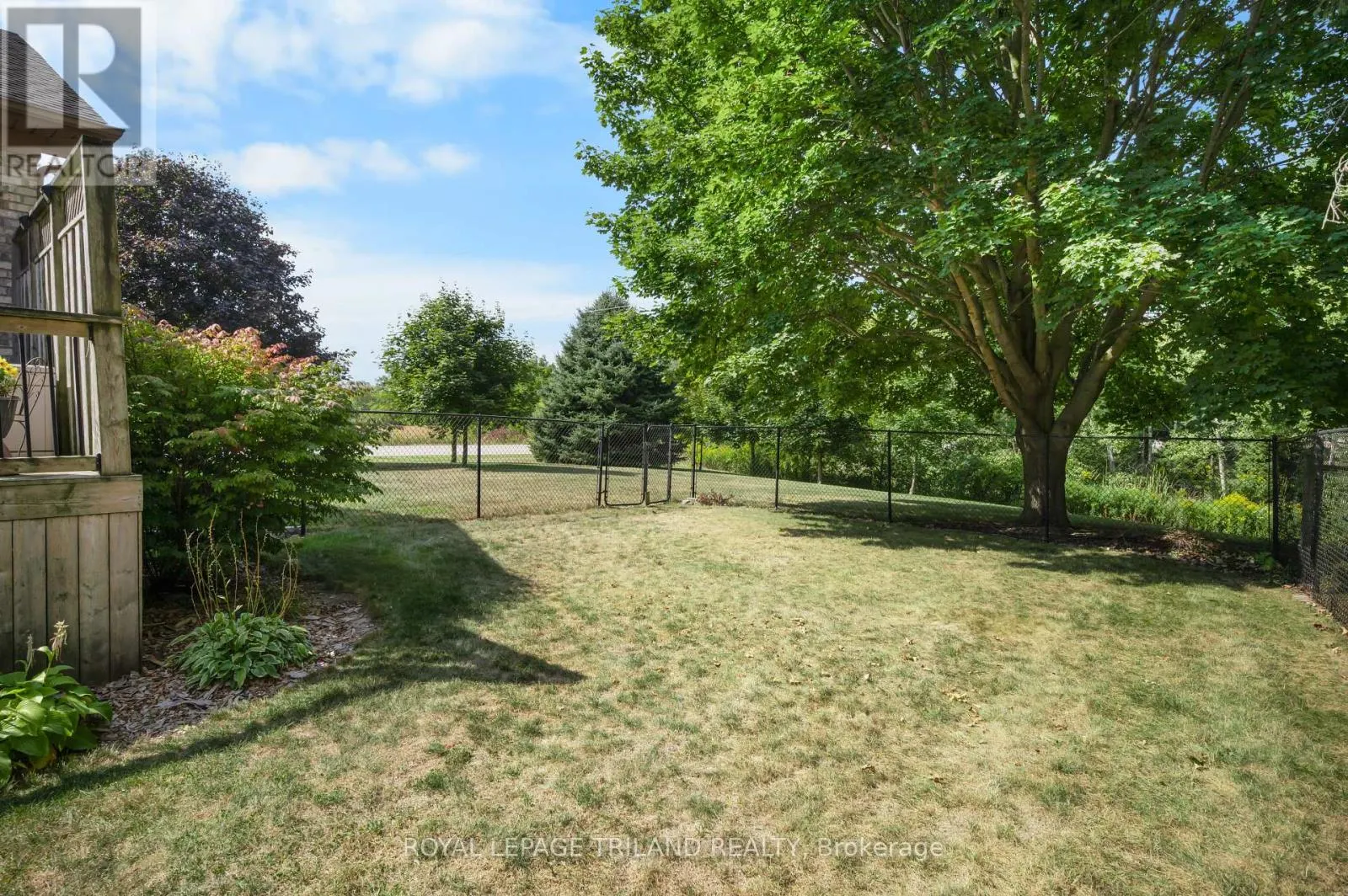 2670 PUTNAM ROAD
