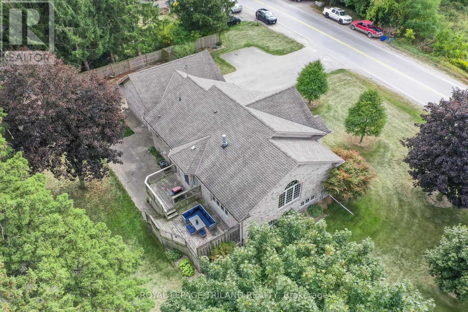 2670 PUTNAM ROAD