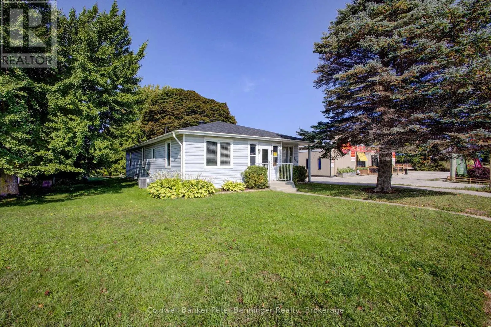 366 GODERICH STREET