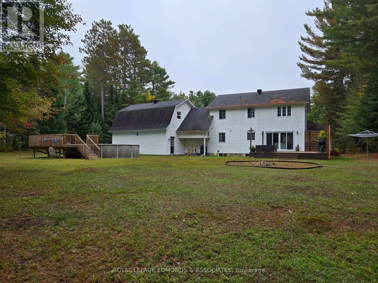 4 STEFFEN STREET