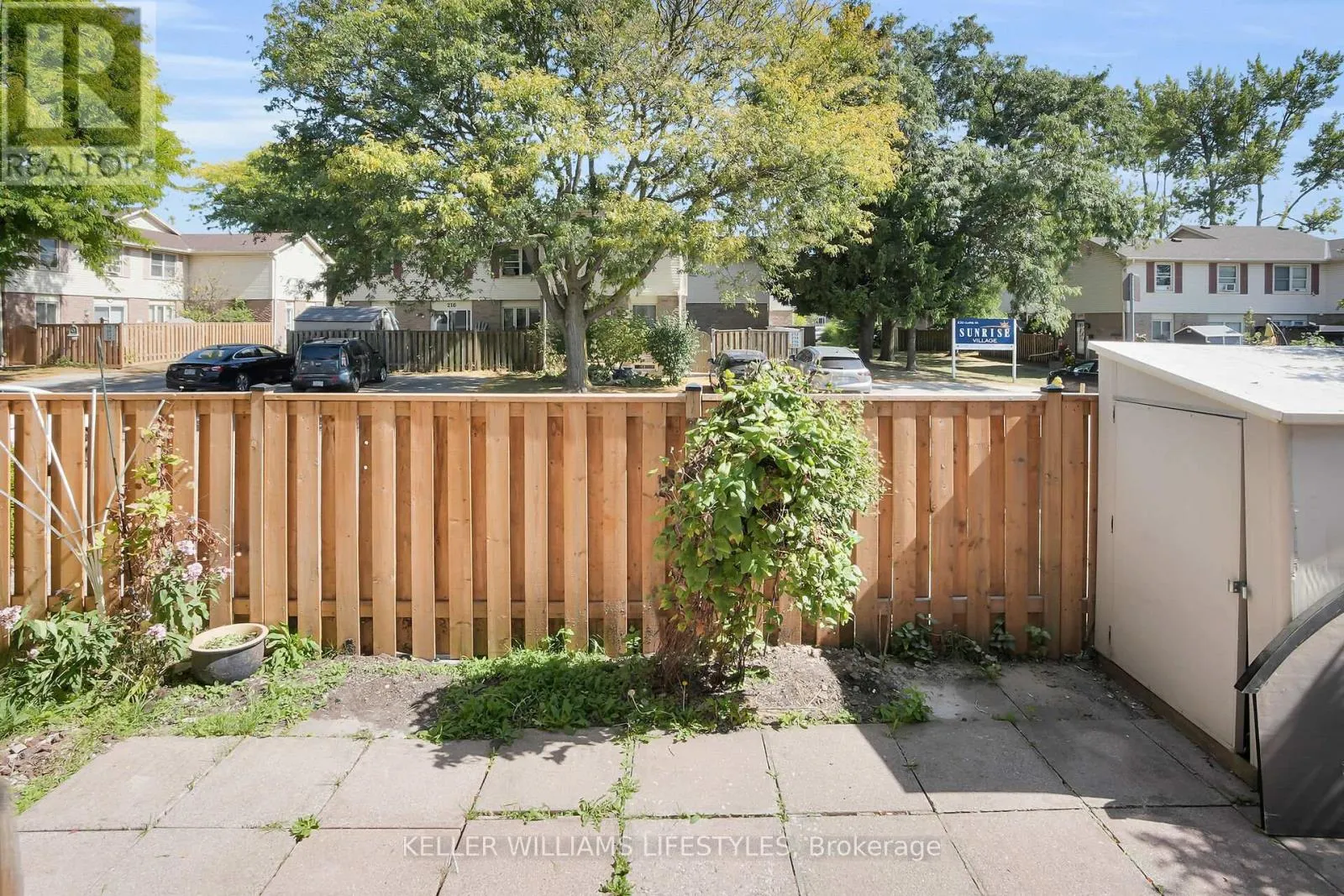 4 - 230 CLARKE ROAD, #4