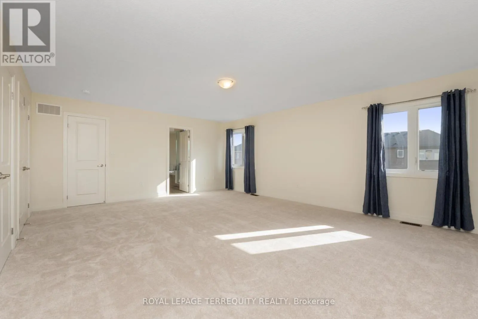 4516 ECLIPSE WAY