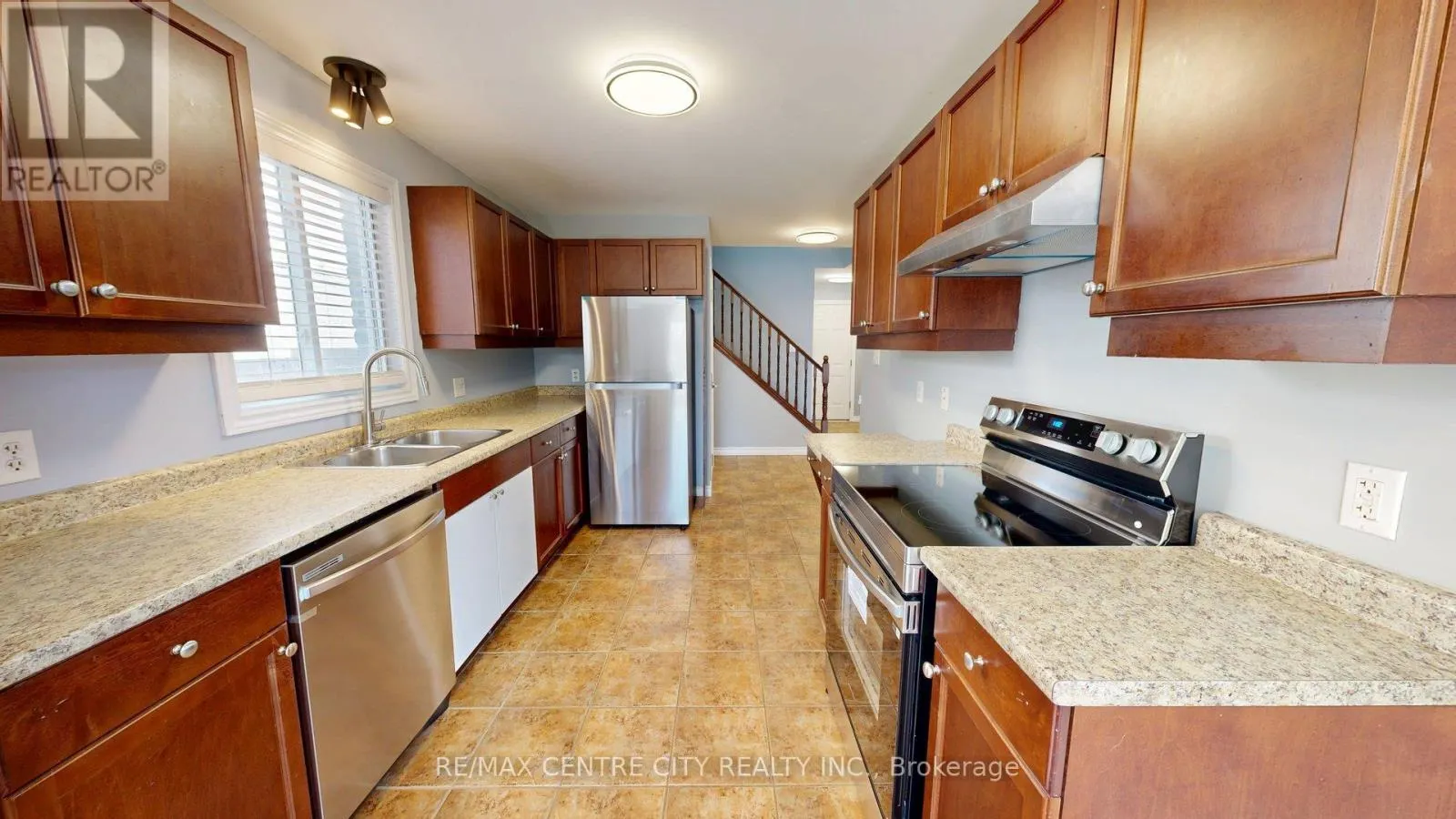 UPPER - 3252 MEADOWGATE BOULEVARD, #Upper