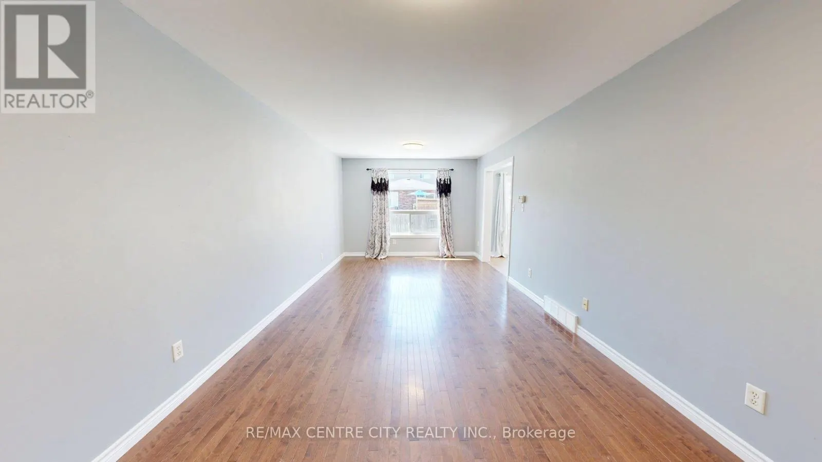 UPPER - 3252 MEADOWGATE BOULEVARD, #Upper