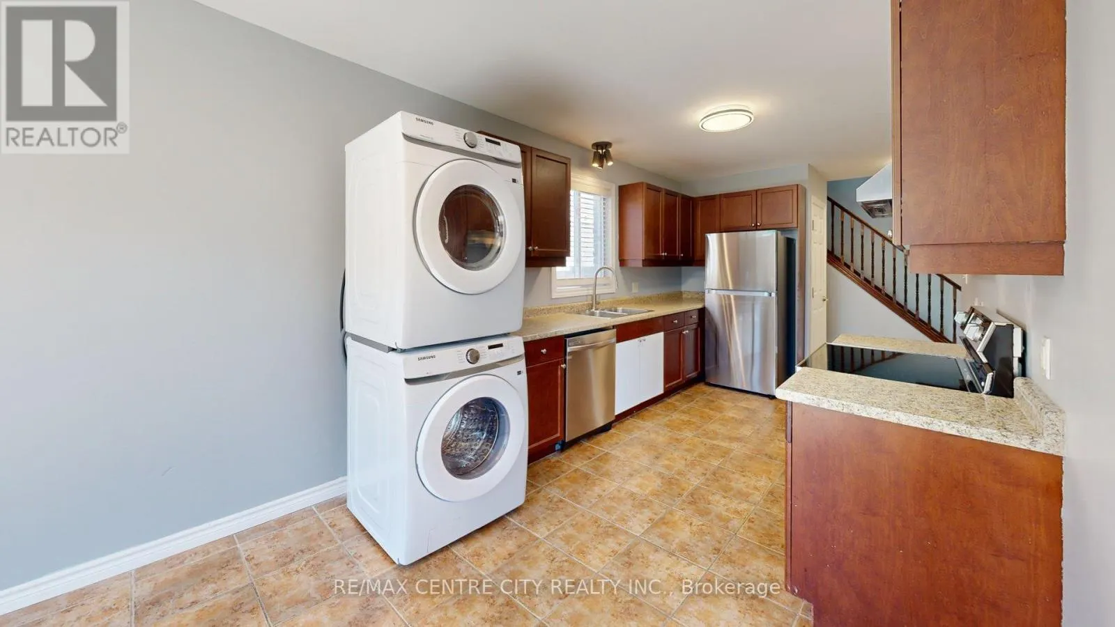 UPPER - 3252 MEADOWGATE BOULEVARD, #Upper