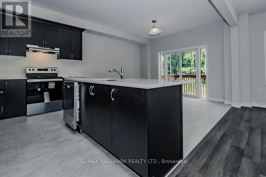 395 BEECHWOOD FOREST LANE