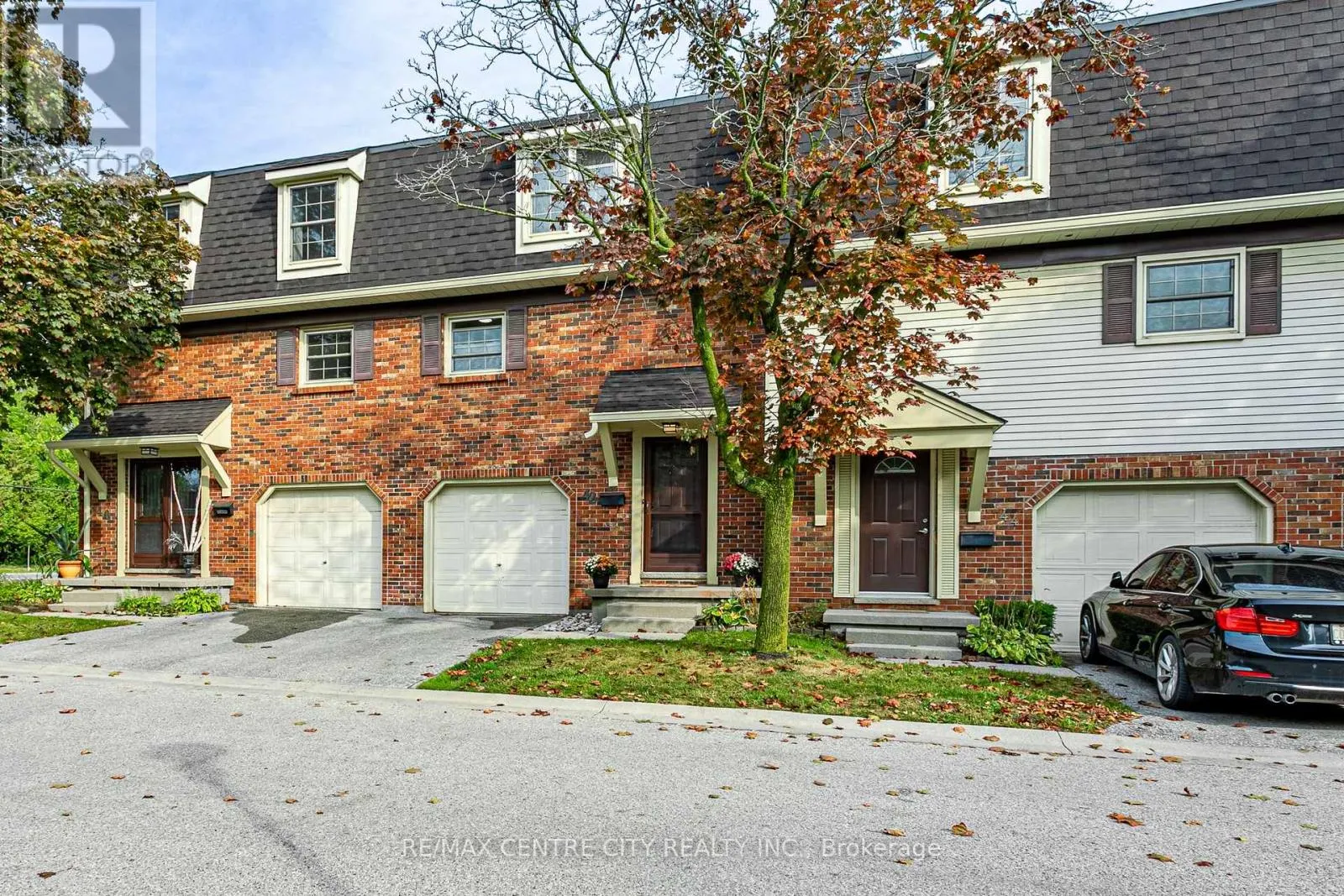 42 - 900 POND VIEW ROAD, #42