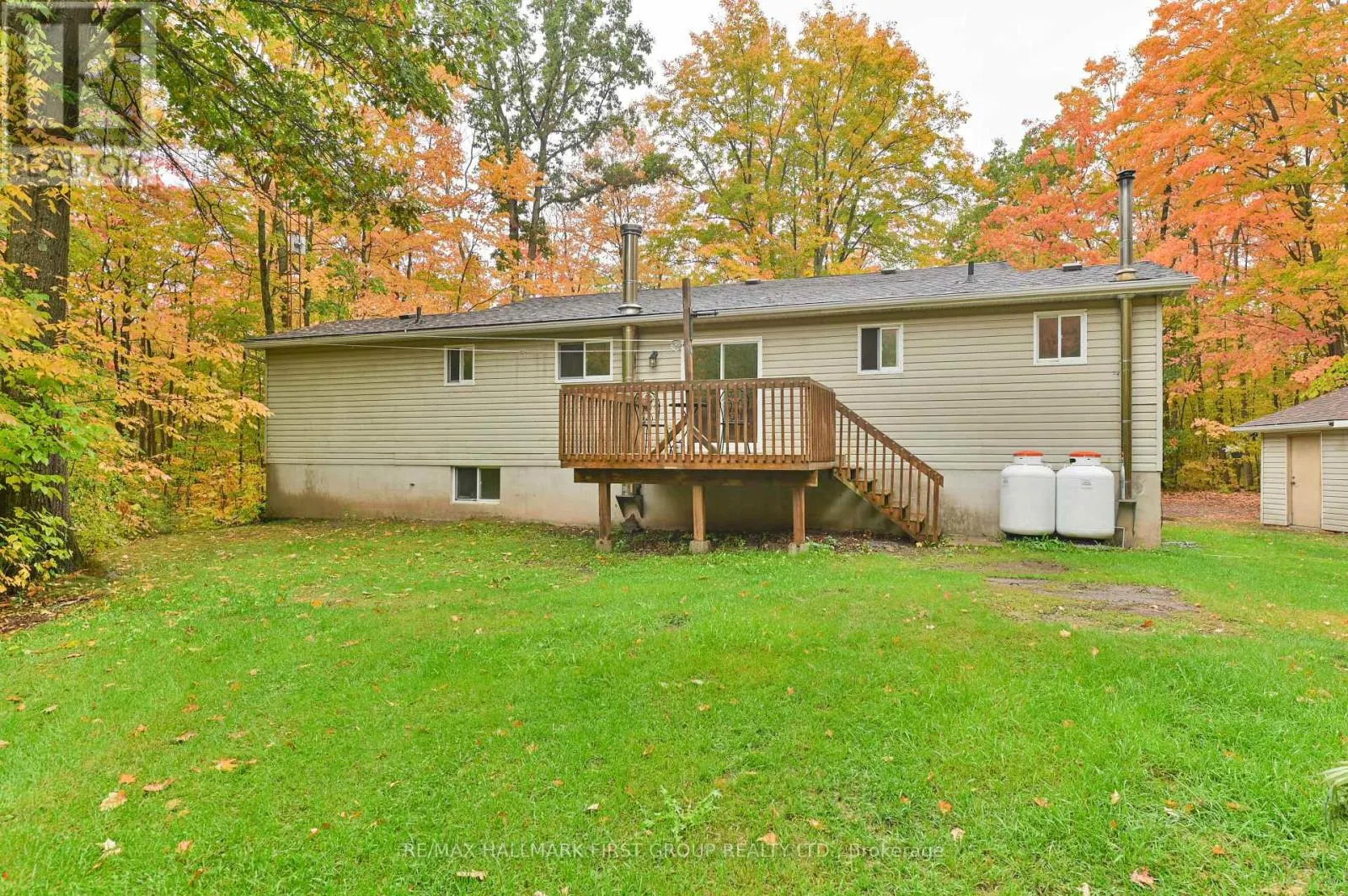 1335 QUIN MO LAC ROAD