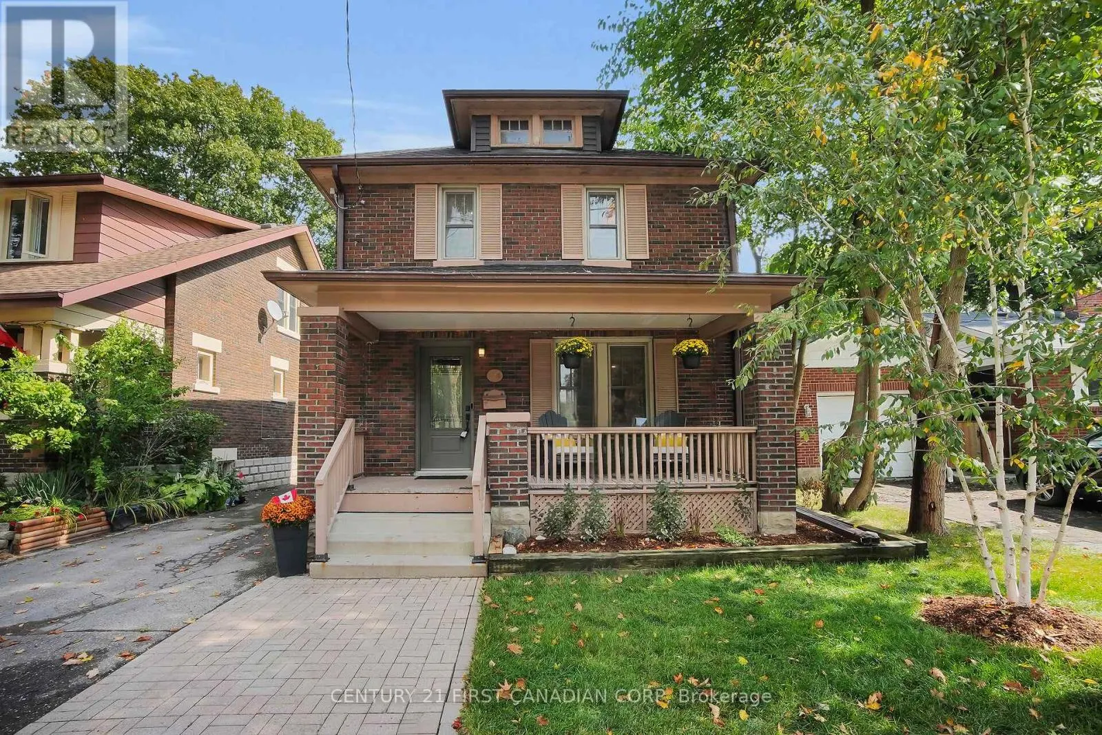 214 LANGLEY STREET