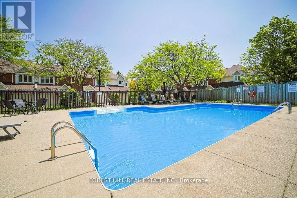 15 - 523 BEECHWOOD DRIVE