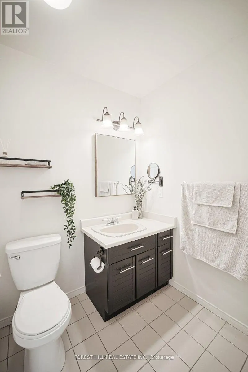 15 - 523 BEECHWOOD DRIVE