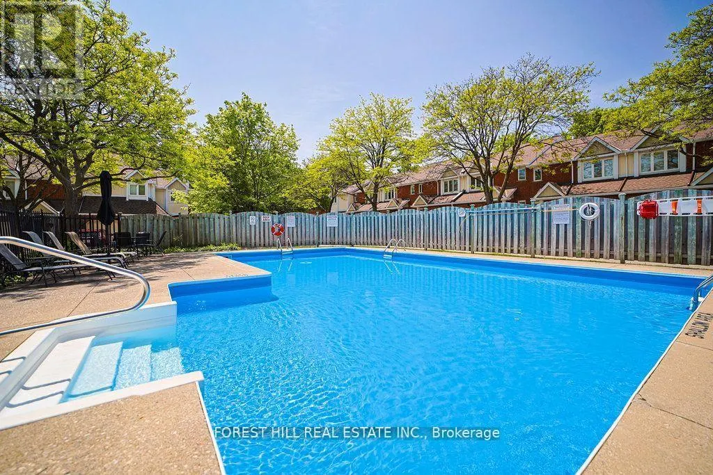 15 - 523 BEECHWOOD DRIVE