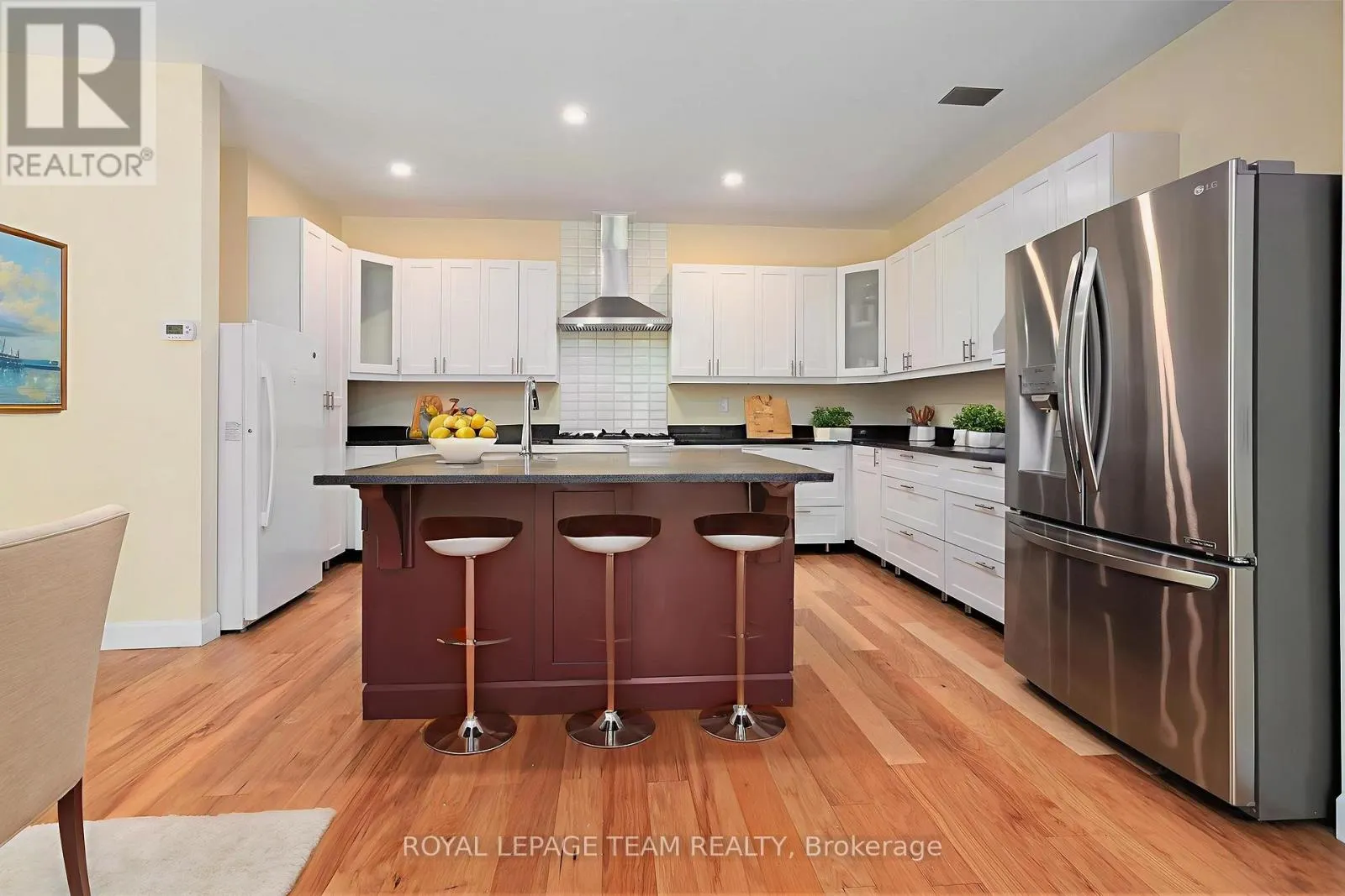 4517 ROGER STEVENS DRIVE