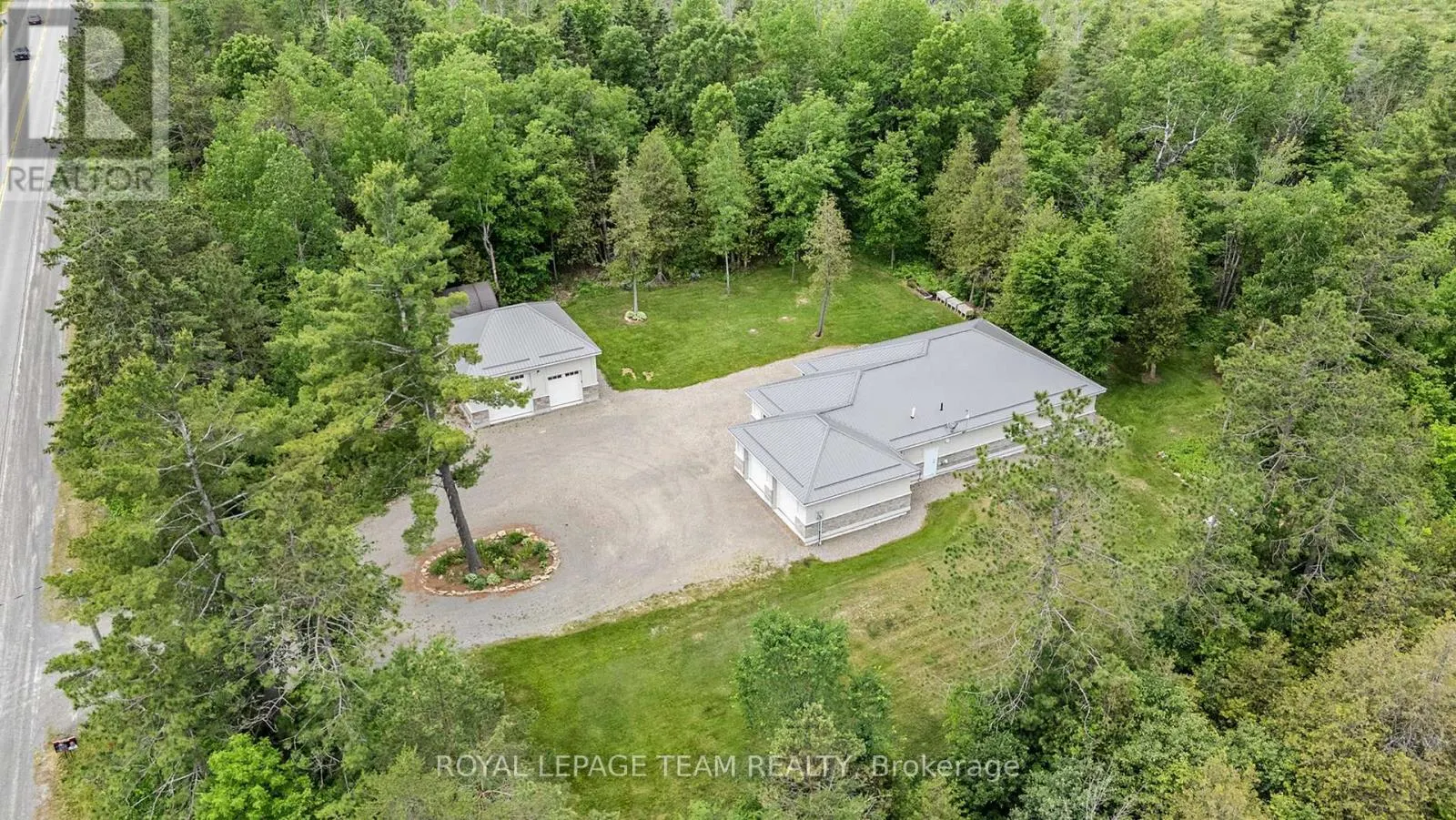 4517 ROGER STEVENS DRIVE