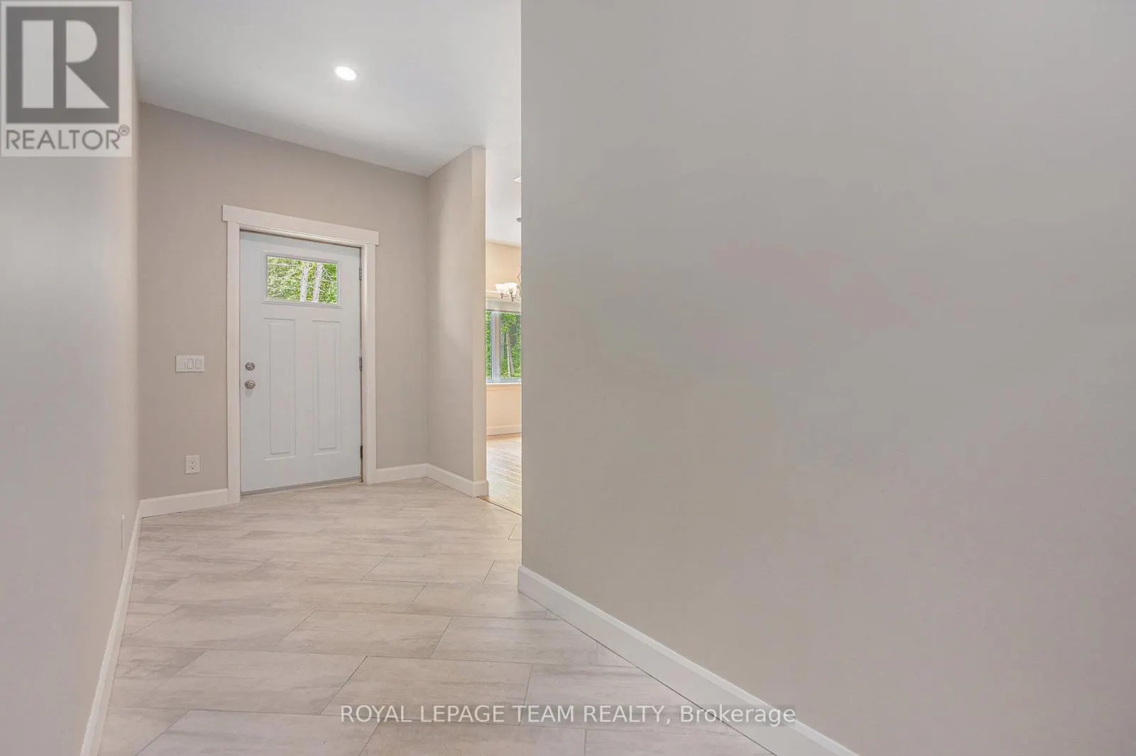 4517 ROGER STEVENS DRIVE