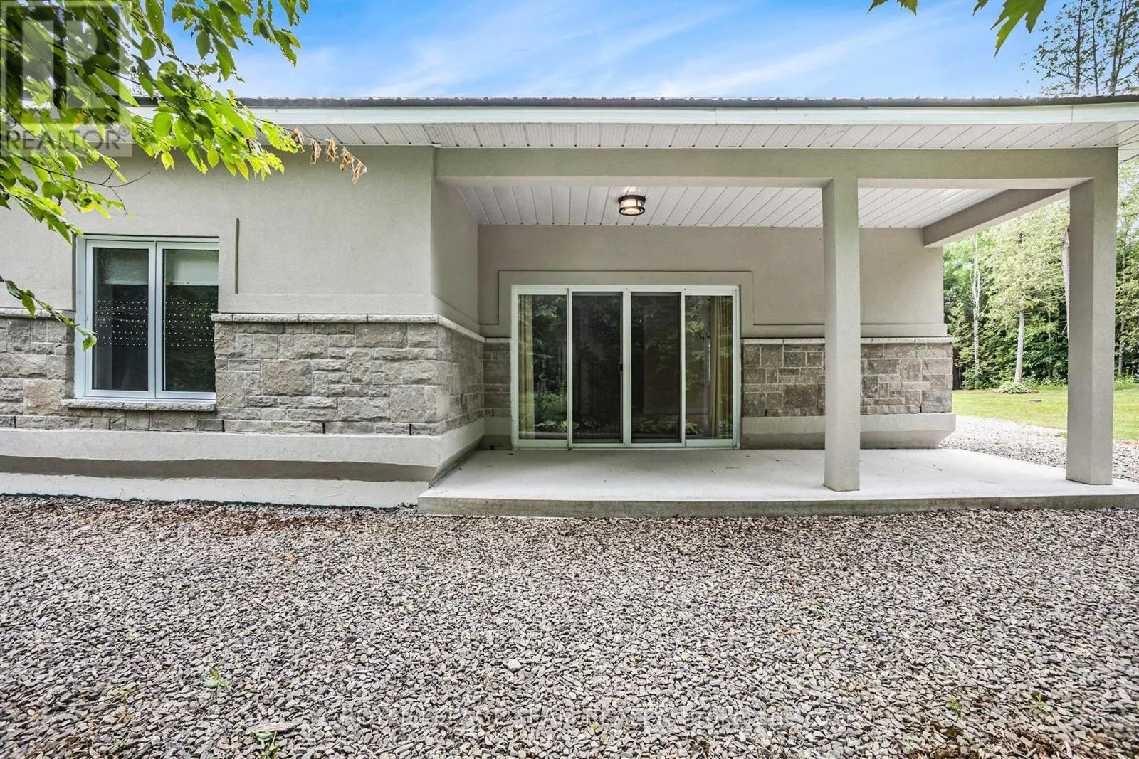 4517 ROGER STEVENS DRIVE