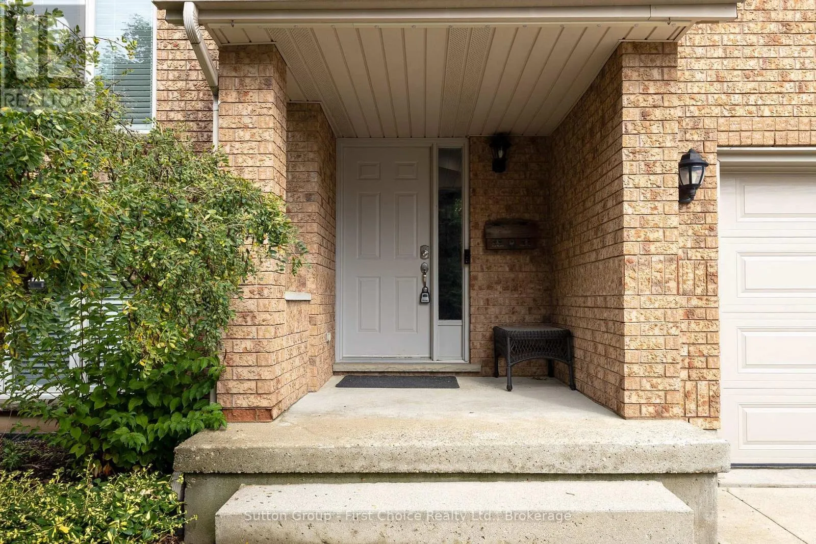 194 NORWOOD COURT
