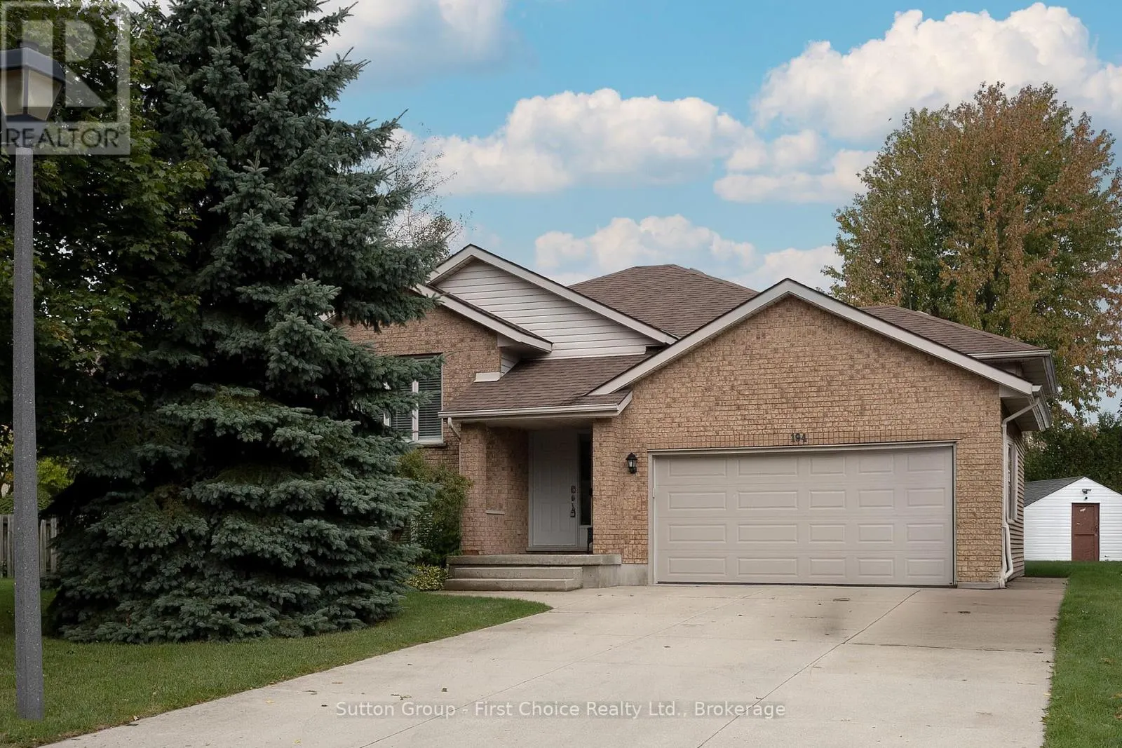 194 NORWOOD COURT