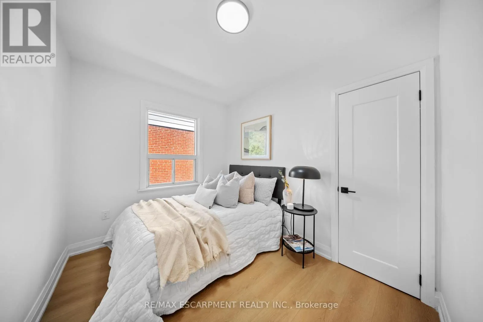 48 WOODBRIDGE ROAD