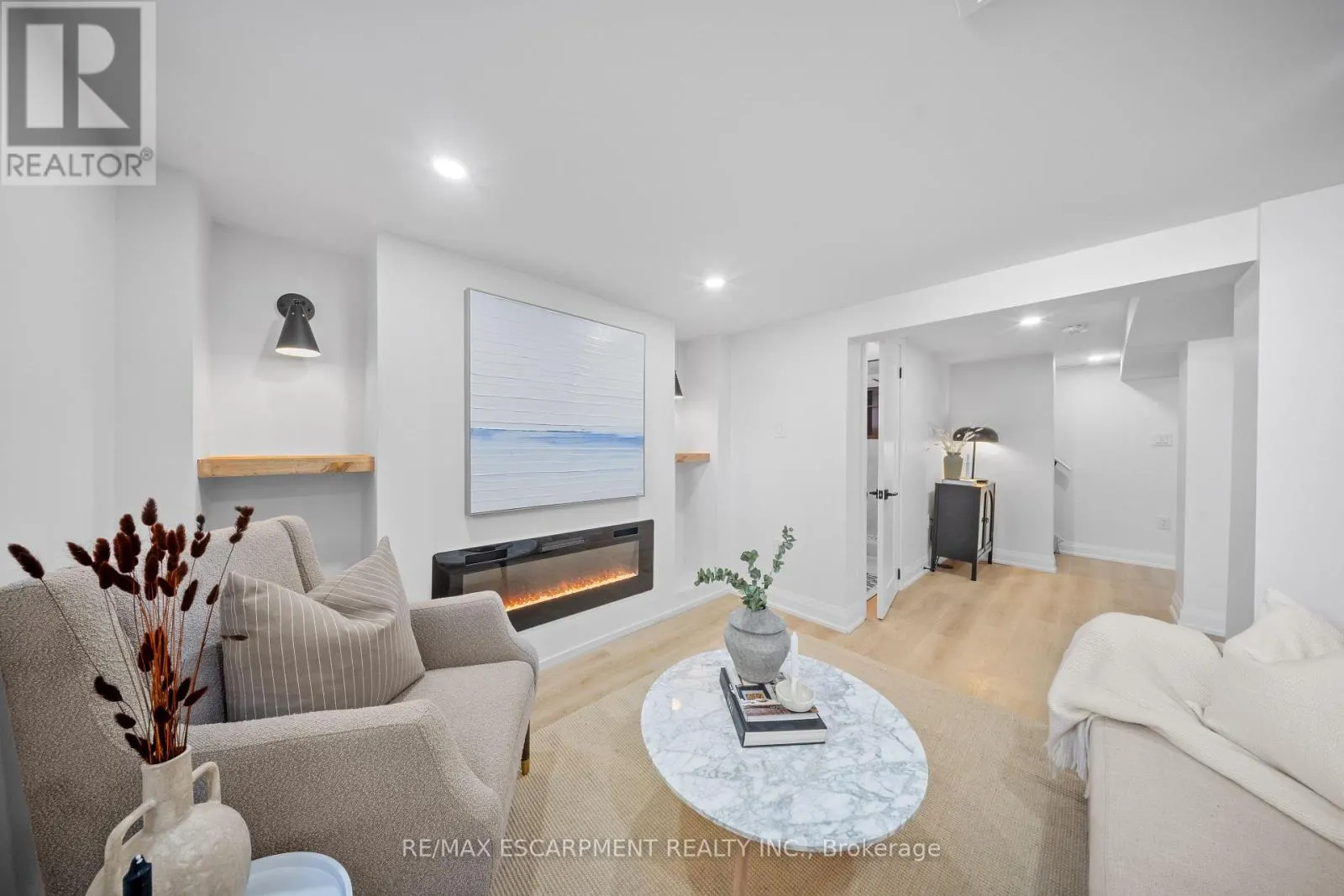 48 WOODBRIDGE ROAD
