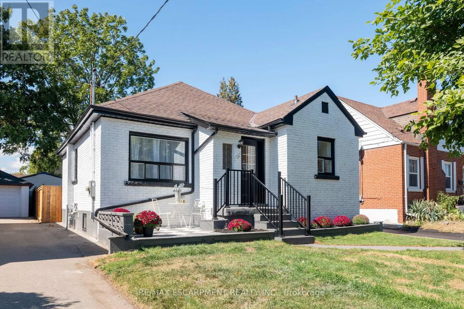 48 WOODBRIDGE ROAD