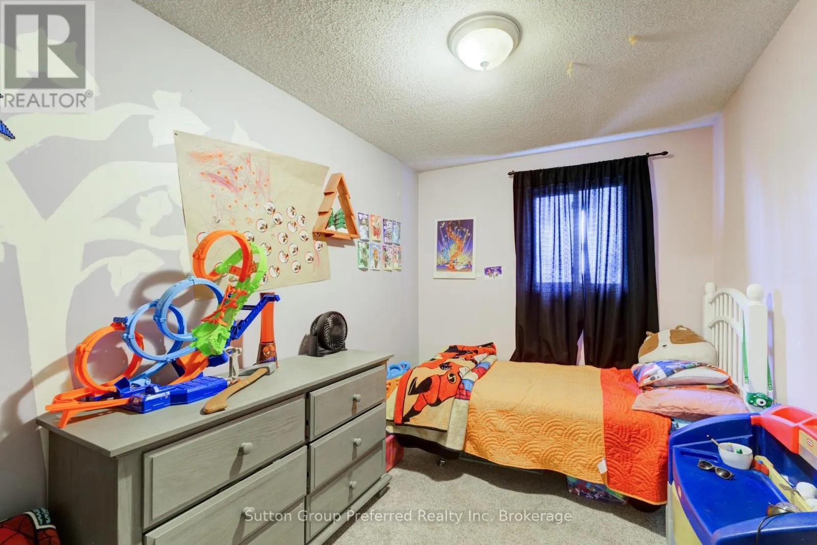 28 - 1093 NELLIS STREET, #28