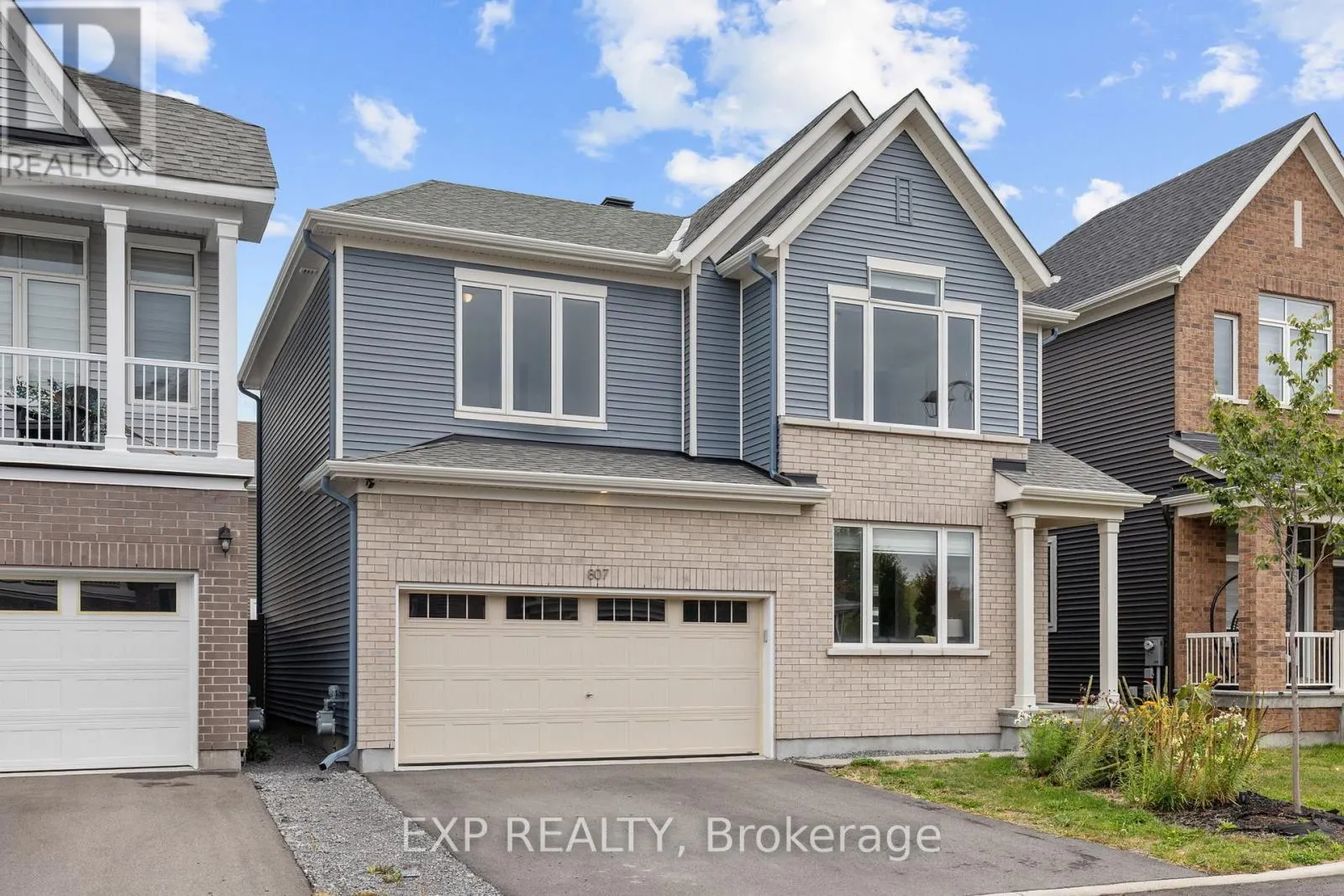 807 MERCIER CRESCENT