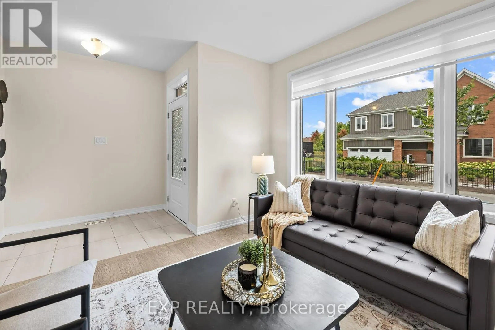 807 MERCIER CRESCENT
