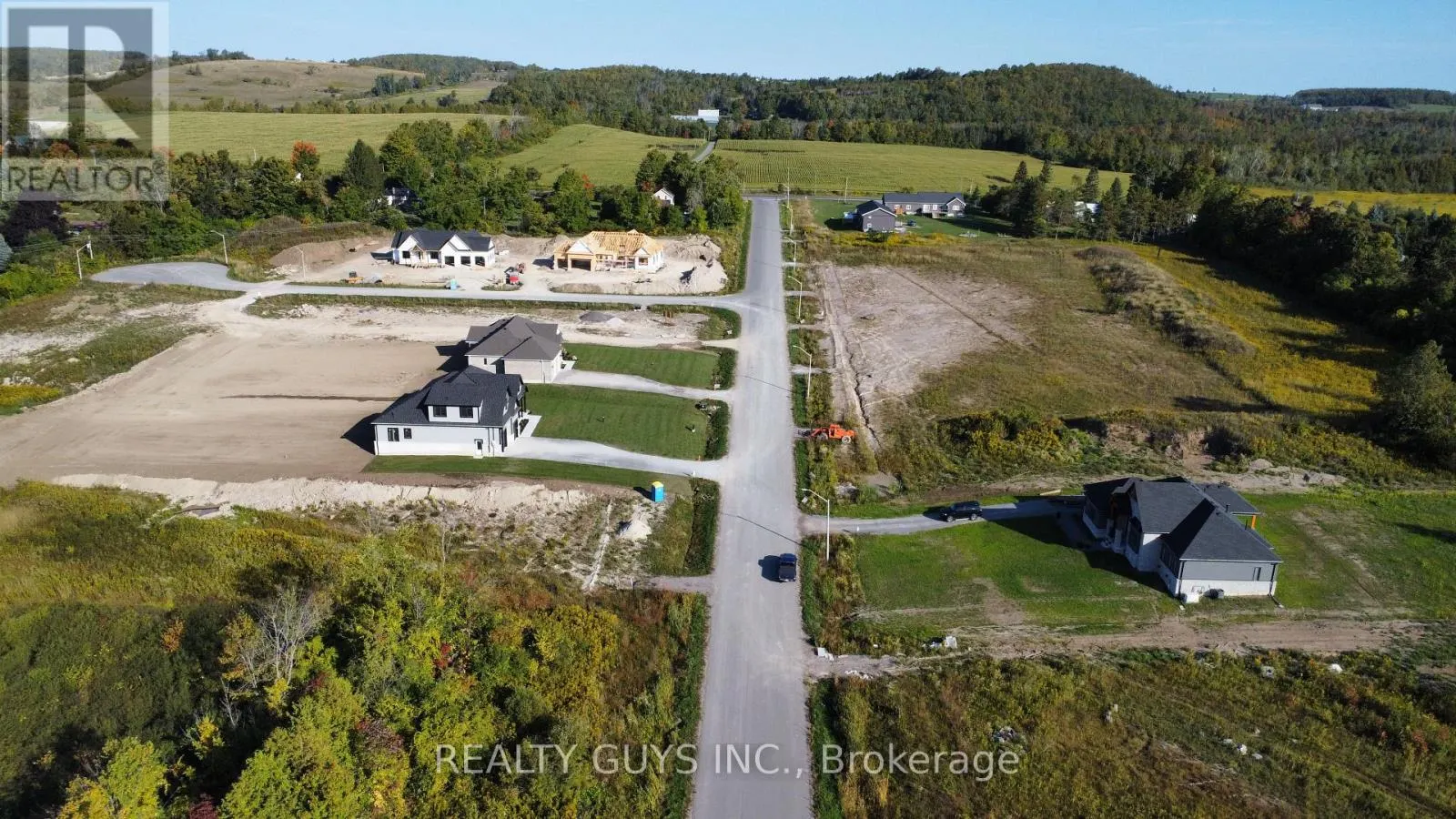 2423 (LOT 16) GWENDOLYN COURT