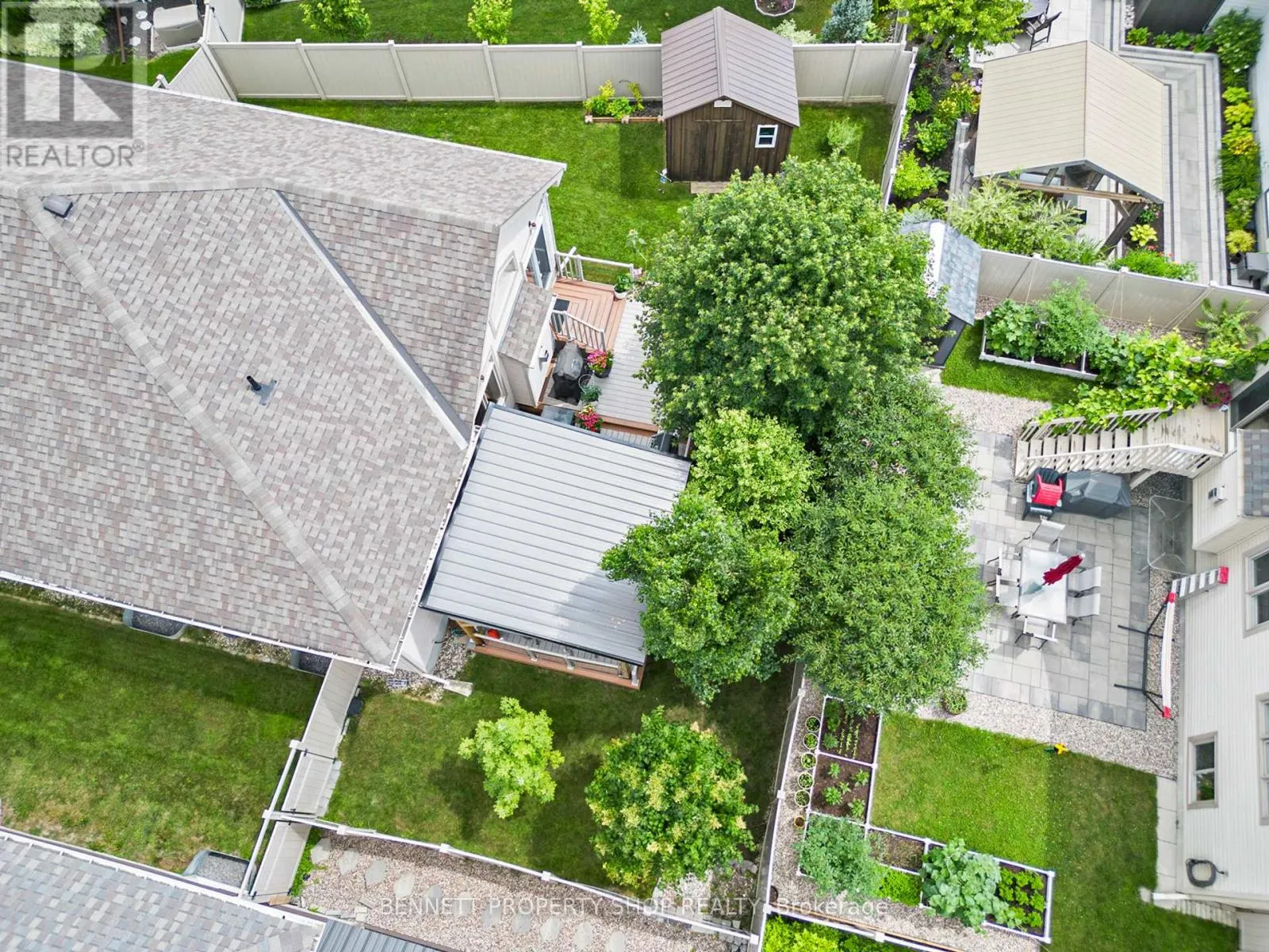 123 ELFIN GROVE