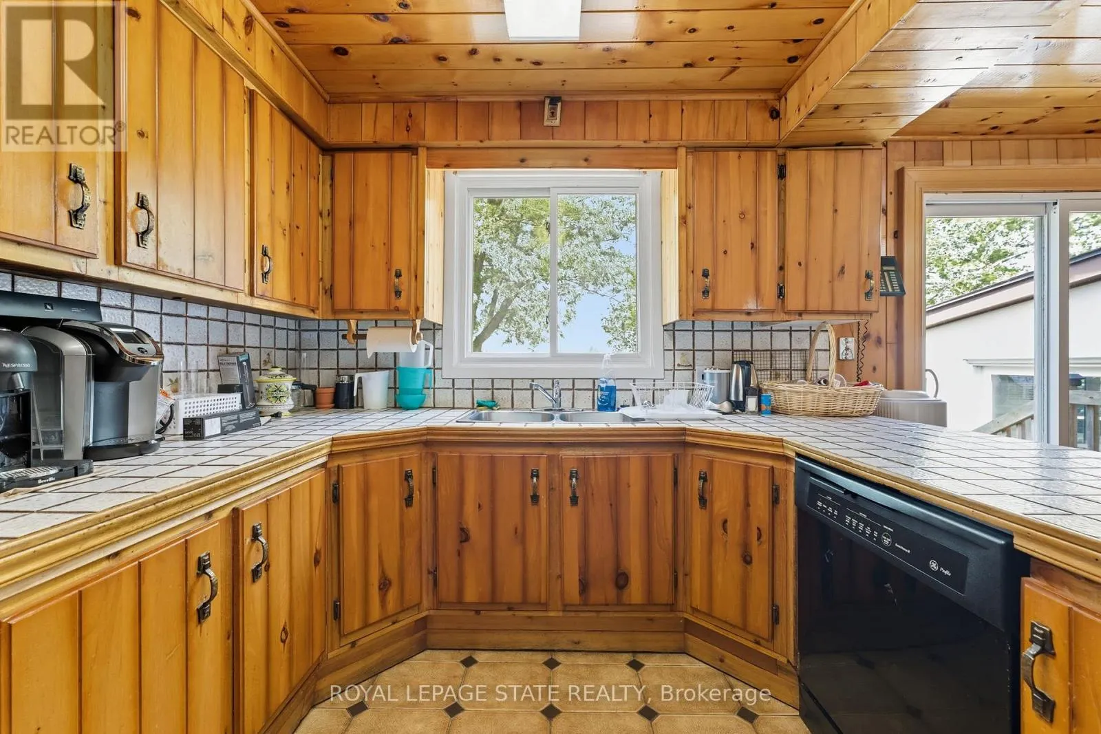 328 TRINITY CHURCH ROAD
