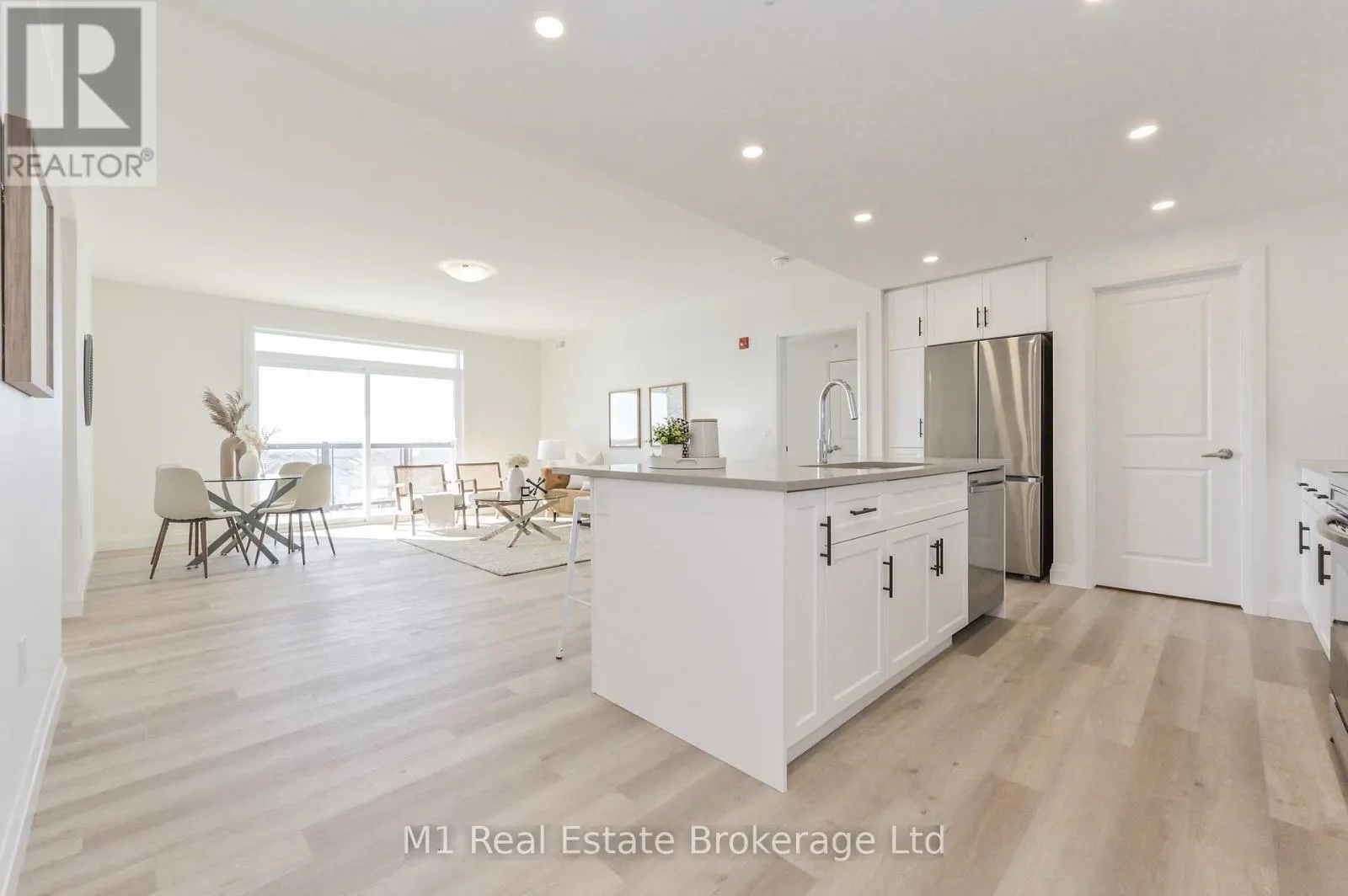 208 - 99B FARLEY ROAD, #208
