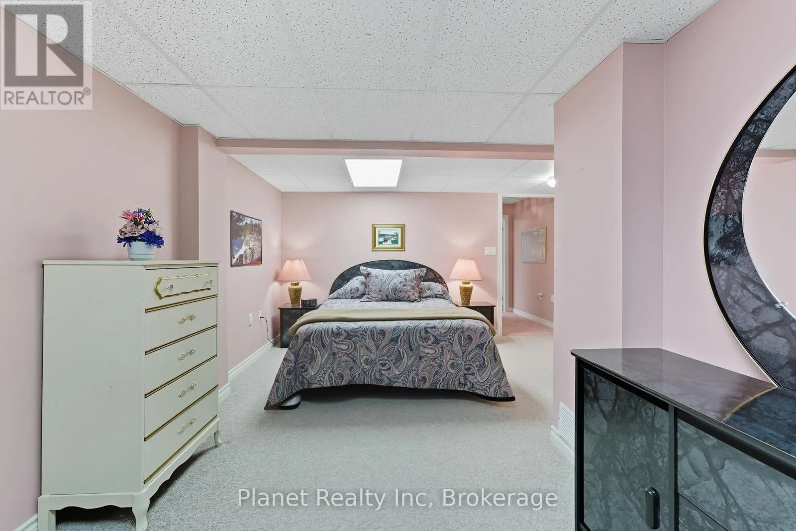 9 VILLAGE GREEN DRIVE