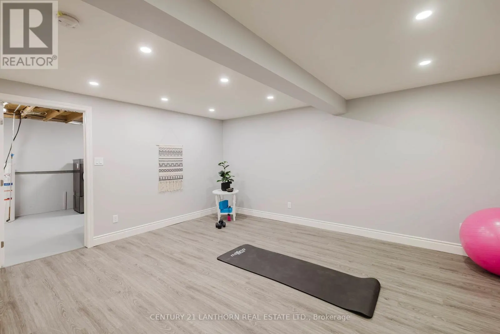H - 201 NORTH PARK STREET, #H
