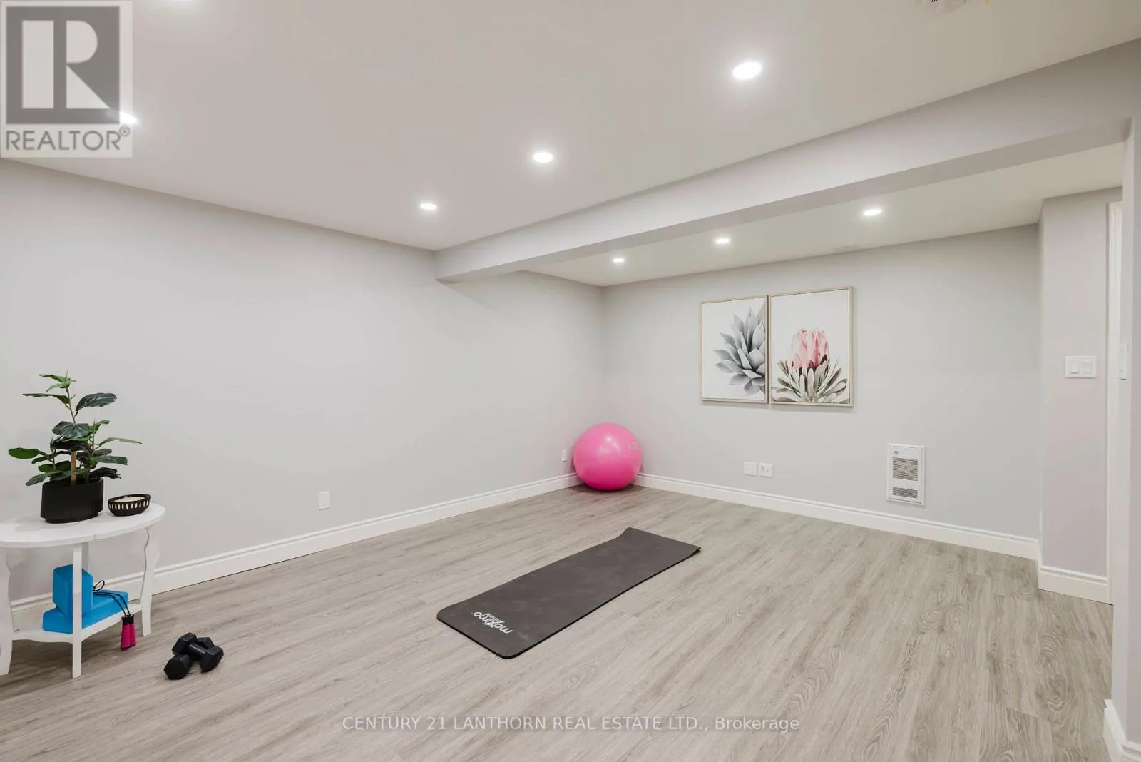 H - 201 NORTH PARK STREET, #H