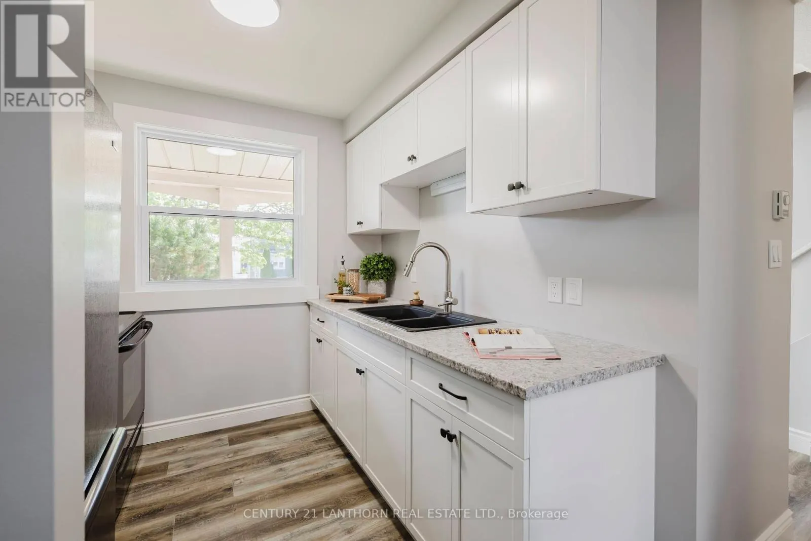 H - 201 NORTH PARK STREET, #H