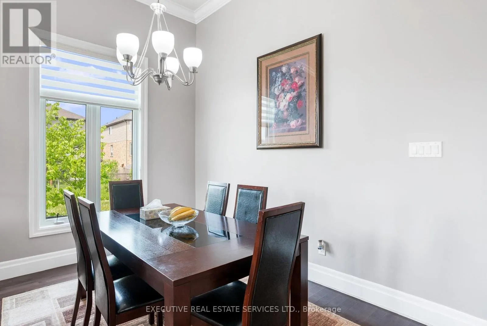 UPPER - 2884 DEVON ROAD