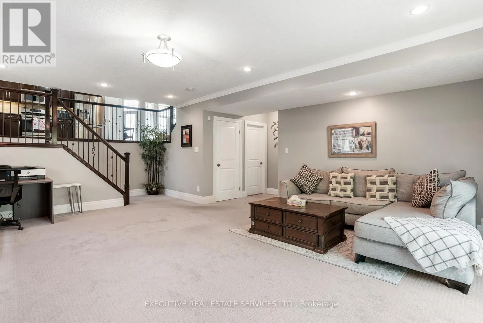 LOWER WALKOUT  + BASEMENT - 2884 DEVON ROAD